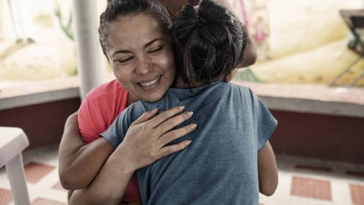 Esta abnegada educadora colombiana ha entregado más de 20 años a la niñez del país.